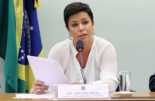 Cristiane Brasil vai ao STF para contestar suspensão de sua nomeação para ministra