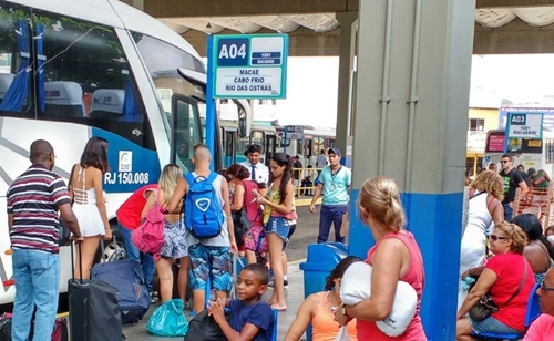 Terminais da Baixada terão ônibus extras para o carnaval