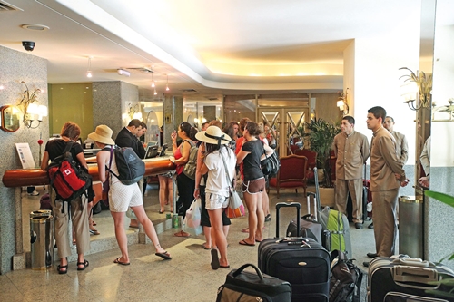 Carnaval: setor hoteleiro deve receber mais turistas