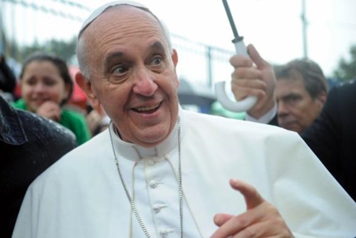 Papa adverte sobre obsessão de jovens em receber “curtidas” na internet