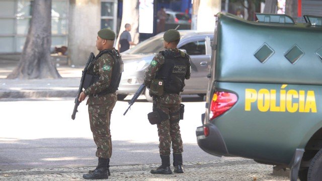 Criminalidade explode em bairros do Rio que vão receber reforço de militares