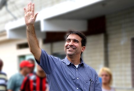 Jorge Miranda retorna ao cargo de prefeito em Mesquita