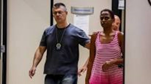 Polícia prende enfermeira acusada  de tentar matar bebês no Rio