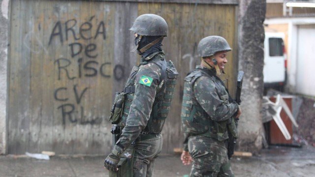 Operação em seis comunidades da Zona Oeste fecha a Grajaú-Jacarepaguá