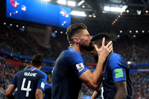 França vence a Bélgica e está na final da Copa