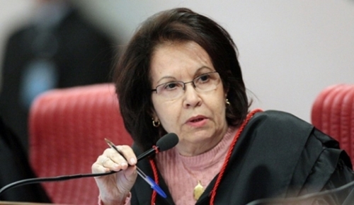 Laurita Vaz nega de uma só  vez 143 habeas corpus de Lula
