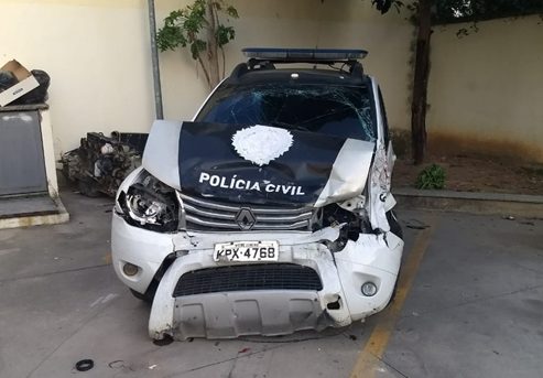 Policiais civis feridos após  troca de tiros na Chatuba