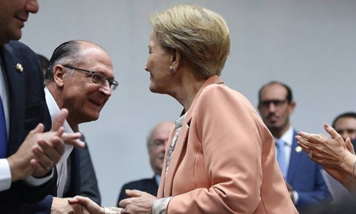 PSDB registra chapa de Alckmin e Ana Amélia