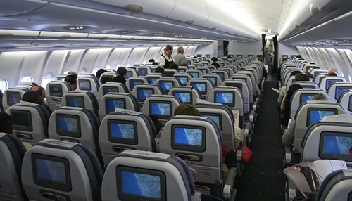 Companhias aéreas proibidas de cobrar escolha de assento em avião