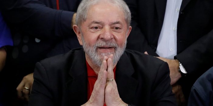 Lula lidera disparado a  1ª pesquisa do Ibope