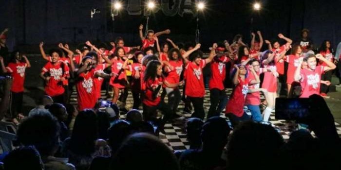 Grupo na Zona Oeste promove inclusão pela dança e educação