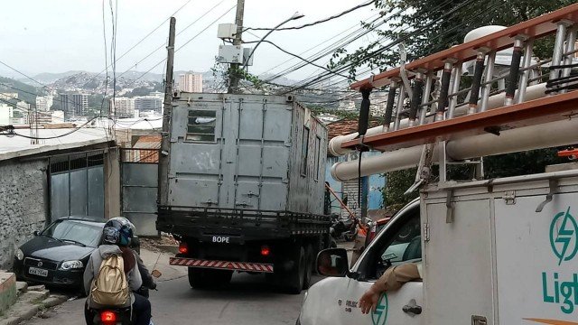 Polícia Militar desativa base de UPP no Complexo de São Carlos