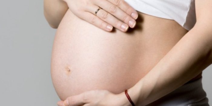Estabilidade para gestante  até seis meses após o parto