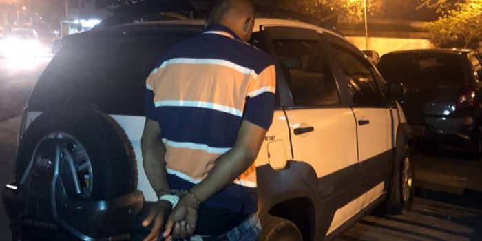 Guarda recupera veículo roubado  e PM prende ladrão em Queimados