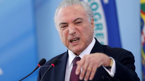 Temer admite suspender intervenção federal no Rio para votar reforma