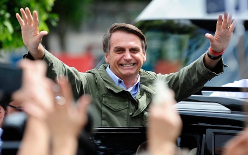 Bolsonaro se reúne no Rio  para definir transição