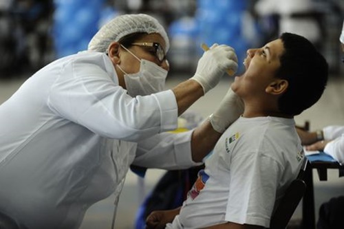 Câncer de boca chega a 14,7 mil  novos casos no país este ano
