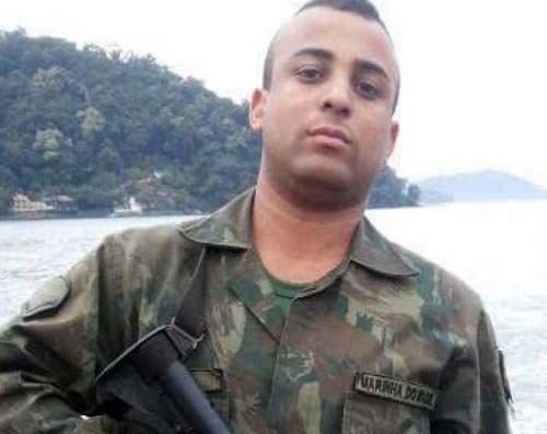 Fuzileiro naval é morto a  tiros em São João de Meriti