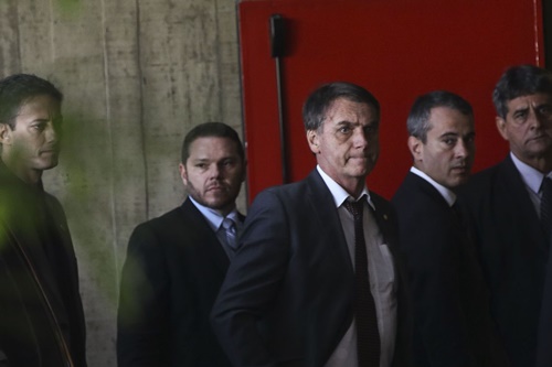 Bolsonaro chega a Brasília  para dois dias de reuniões