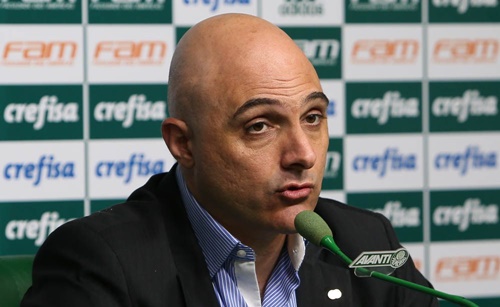 Palmeiras descarta Blackstar por  causa de “documentos falsos”
