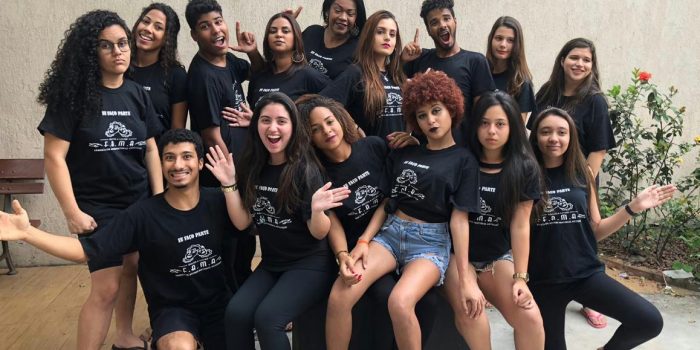 Escola Livre fama apresenta “Diário do meu Brasil”