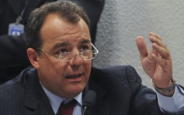 MP entra com ação civil contra  Sérgio Cabral e Jorge Picciani