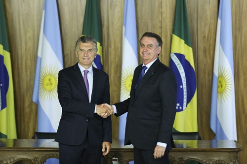 Macri é recebido em Brasília por Bolsonaro