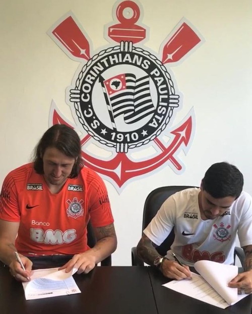 Corinthians renova contratos de  Cássio e Fagner até o fim de 2022