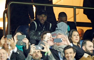 Opinião: sem Champions para jogar Neymar vira refém dos próprios erros