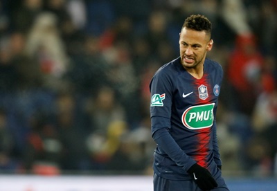 Neymar acusado de insultar árbitro após eliminação do PSG na Champions