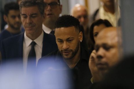 Advogado de Najila Trindade deixa o caso Neymar