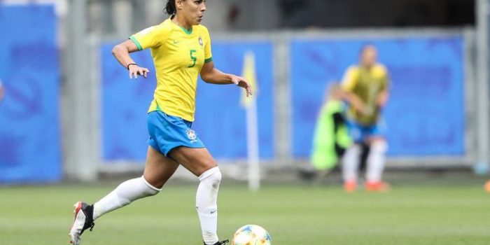 Thaisa avalia que seleção tem potencial para vencer a Itália