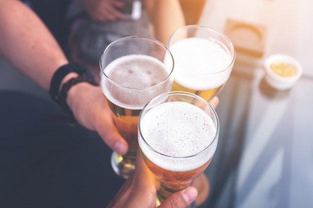 Uso abusivo de bebida alcoólica cresce 14,7% no país