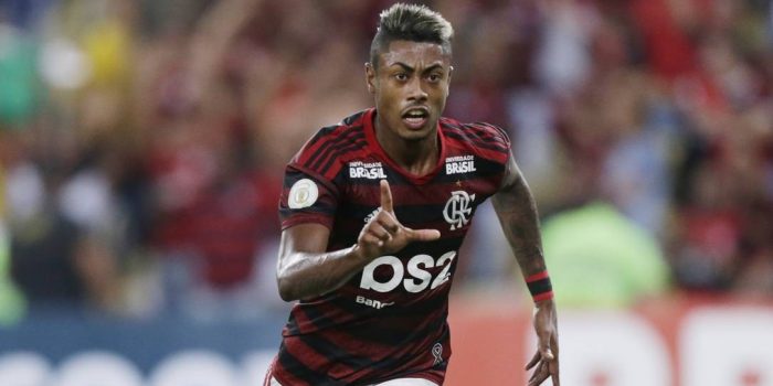Com lesão no tornozelo, Bruno Henrique fica fora de jogo entre Flamengo e Athletico