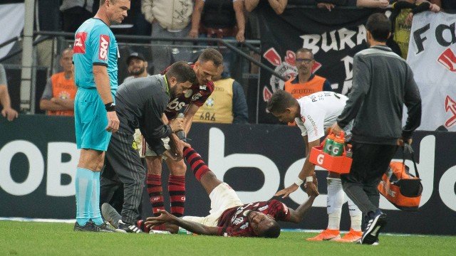 Flamengo liga alerta com excesso de lesões e Gérson surge como solução