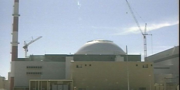 Irã eleva tensões ao anunciar maior enriquecimento de urânio
