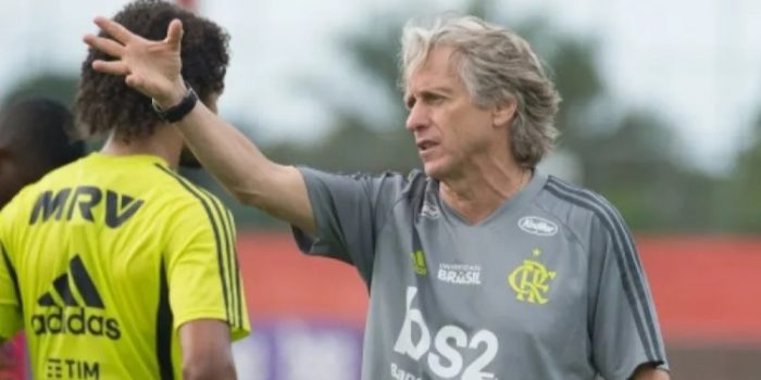 Jesus na encruzilhada: técnico do Flamengo tem problemas contra Botafogo e Emelec
