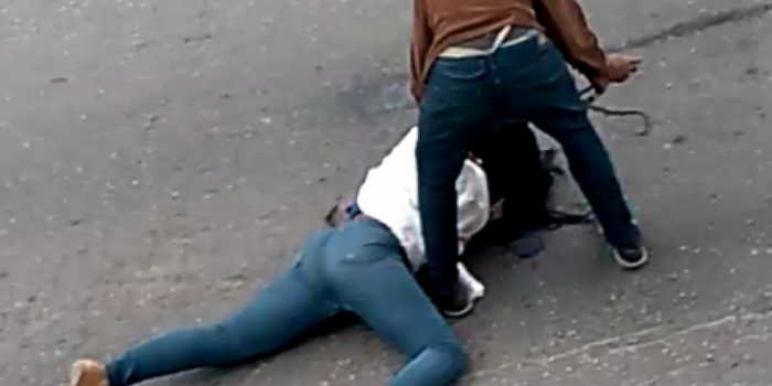 Homem é preso em flagrante após esfaquear mulher na Avenida Brasil
