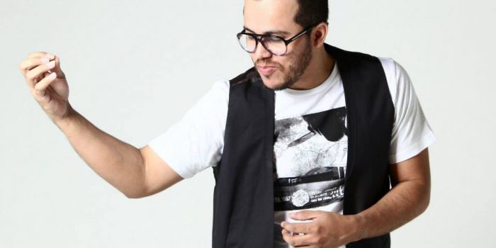 Marcio Bragança solta a voz no Top Music nesta sexta