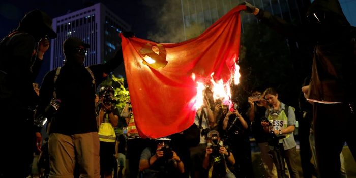 Manifestantes pró-Hong Kong se reúnem nos Estados Unidos