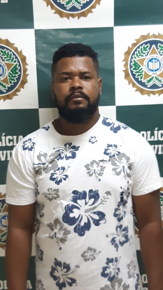 Policia civil prende Homem acusado de estupro em Seropédica