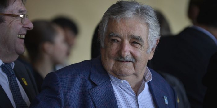 Pepe Mujica é eleito senador no Uruguai