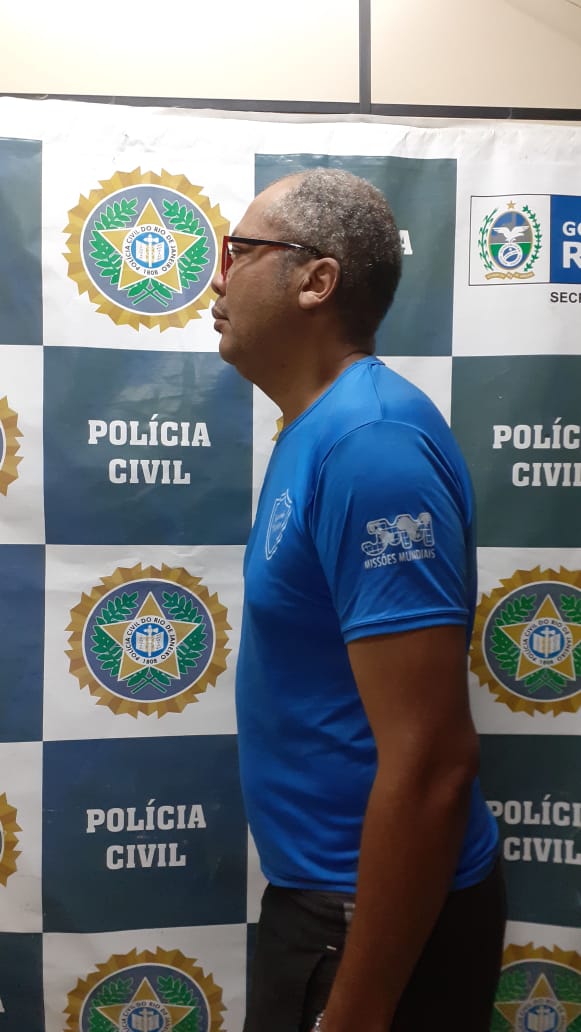 Polícia prende ‘cuidador de crianças’ acusado de estupro em Duque de Caxias
