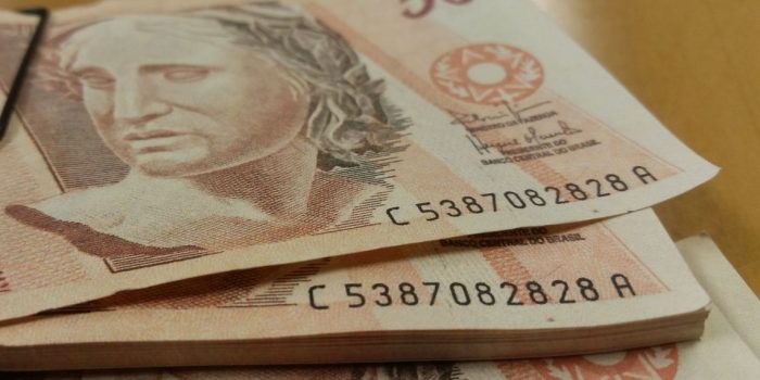 Dívida pública sobe para R$ 4,2 trilhões em novembro