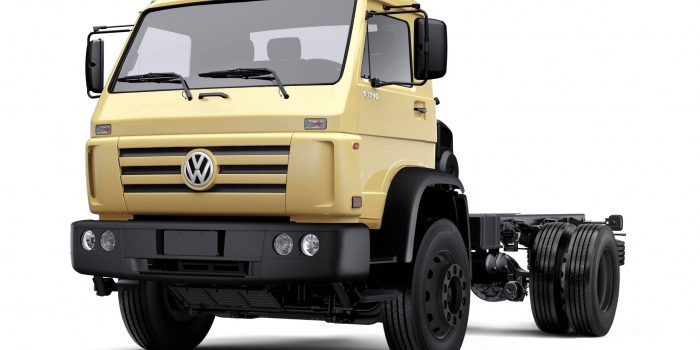 Caminhões Volkswagen comemora 20 anos da Série 2000 em Resende (RJ)