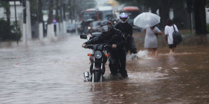 São Paulo tem segundo maior volume de chuva para o mês de fevereiro