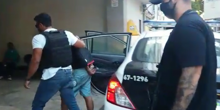 Homem é preso após esfaquear e matar mulher em roubo em São Gonçalo
