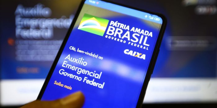 Caixa bloqueia contas da poupança social por suspeita de fraude