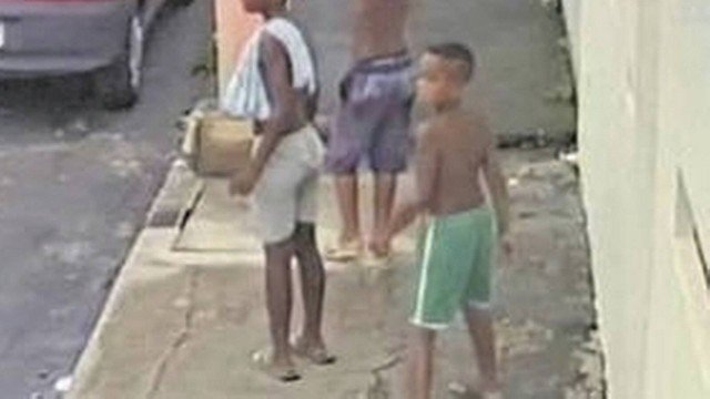 Mães de meninos desaparecidos em Belford Roxo se revoltam com versão da polícia