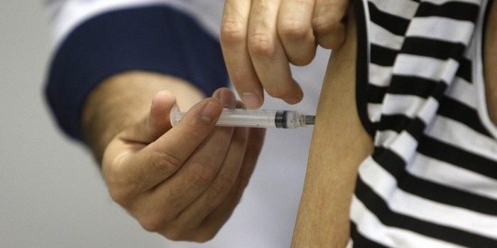 Prefeitura do Rio decide antecipar vacinação por idade contra Covid-19